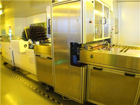 Trockenfilmmaschine